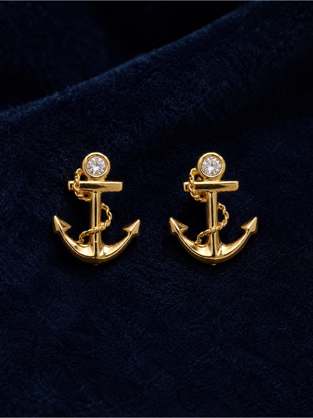 NWOT 10K Gold Anchor Stud Earrings ⚓